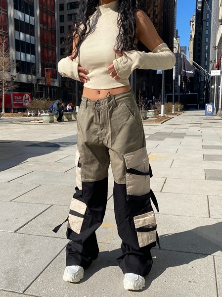 CARGOS